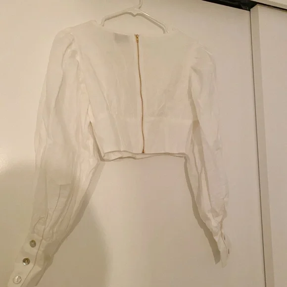 Sabo Skirt Linen Top - Picture 2 of 5